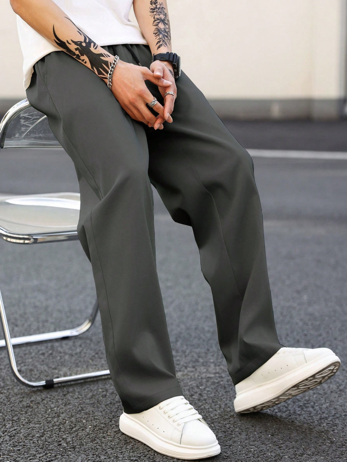 Men's Relaxed Straight-Leg Casual Pants
