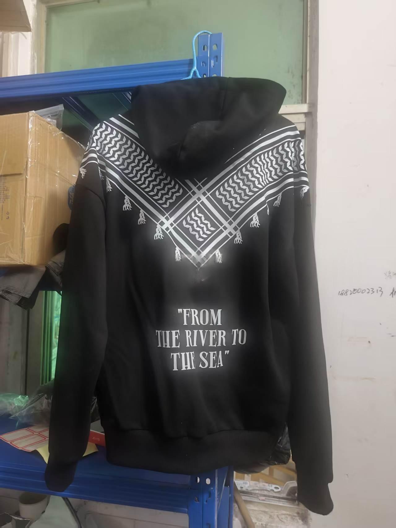Men’s Cotton Letter-Print Hoodie with Patch Pocket