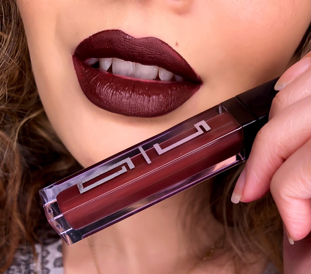 Matte Liquid Lipstick – Shade 35