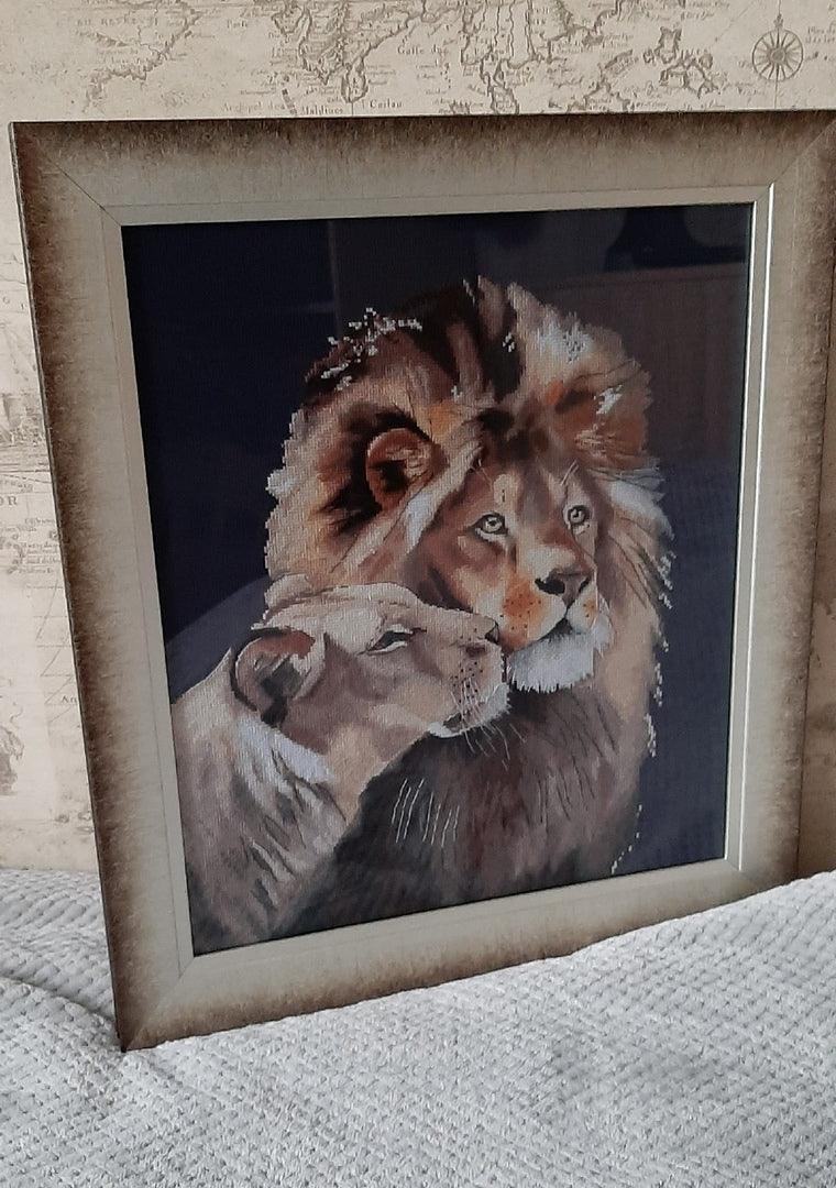 Wild cat Leos - PDF Counted Cross Stitch Pattern