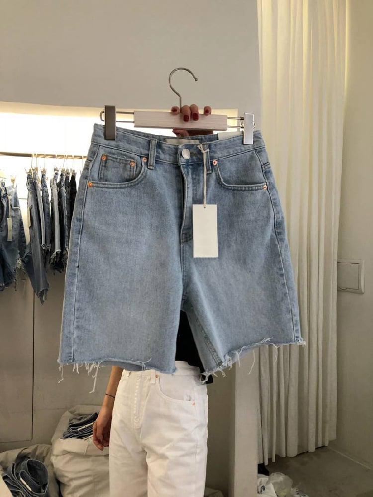 Women's Relaxed Denim Shorts